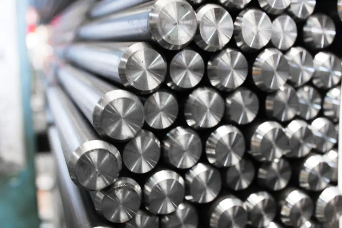 Titan Tròn Đặc Phi (19 x 500)mm